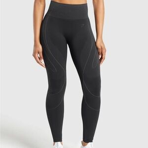 Gymshark contour heart seamless leggings